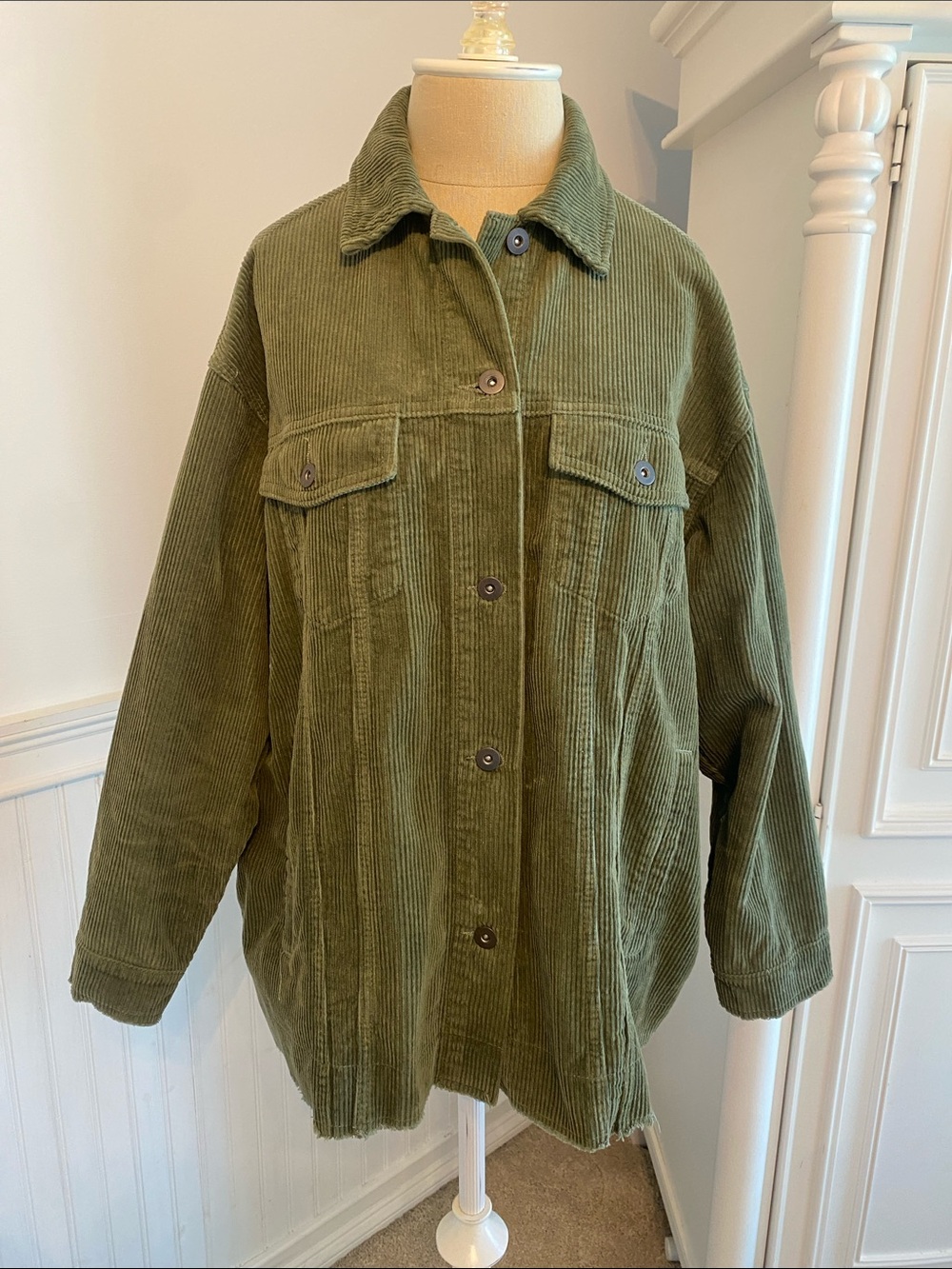 Zara Olive Green Corduroy Button-Front Jacket